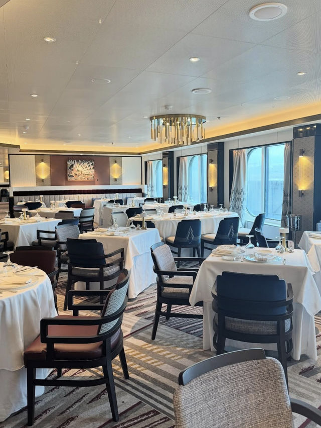 🚢冠達安妮女王號 | 不愛攻略者的完美度假⛱ 🚢冠達安妮女王號 | 不愛攻略者的完美度假⛱