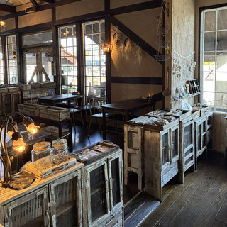 [Oita Prefecture, the "Onsen Prefecture"] A cute cafe near Usa Shrine: [PEOPLE STATION]
