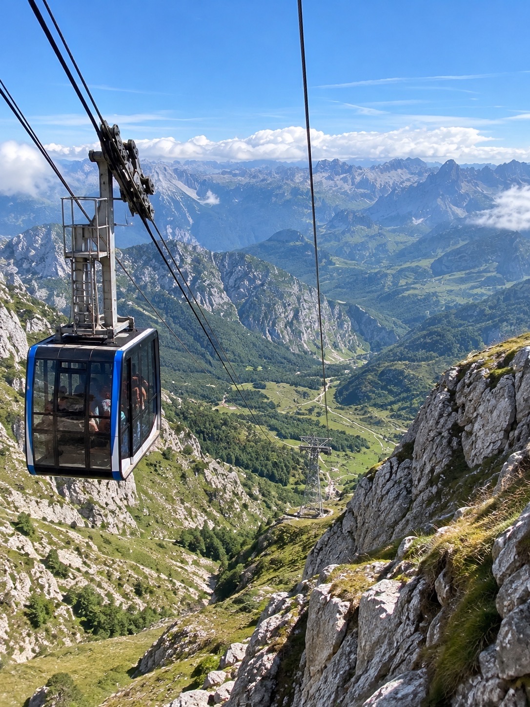 🏔️ Picos de Europa National Park: A nature lover's paradise in Spain 🇪🇸