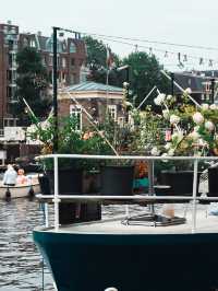 Canals in Amsterdam, The Netherlands🇳🇱📌