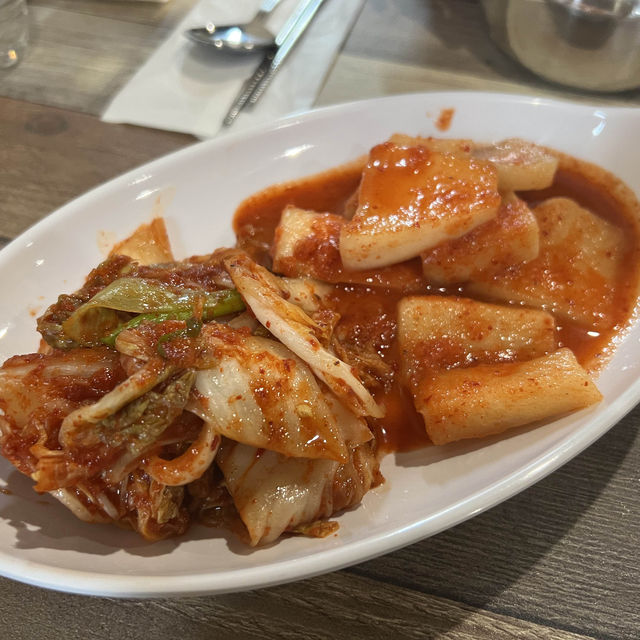 미국에서도 맛보는 신촌 설렁탕! 깍두기 맛집