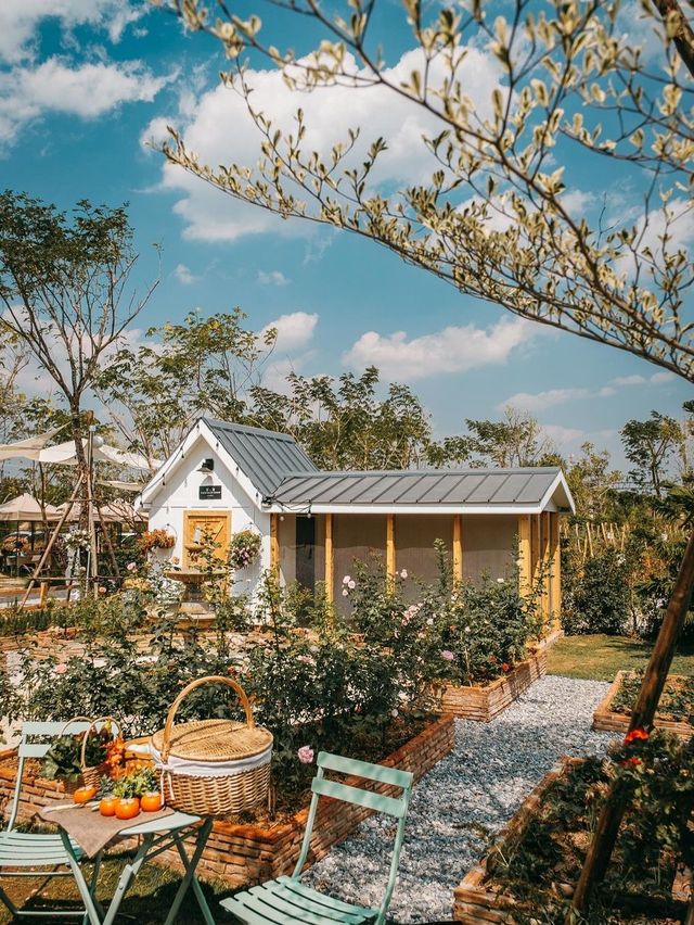 Audrey Hobby Farm @Myeson Valley-Khaoyai