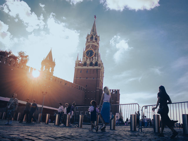 Walking through Moscow as a journey through time.