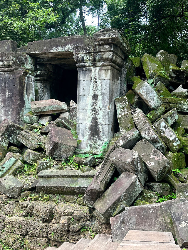 Life changing Angkor Wat, A Real World Wonder 🇰🇭 🛕 