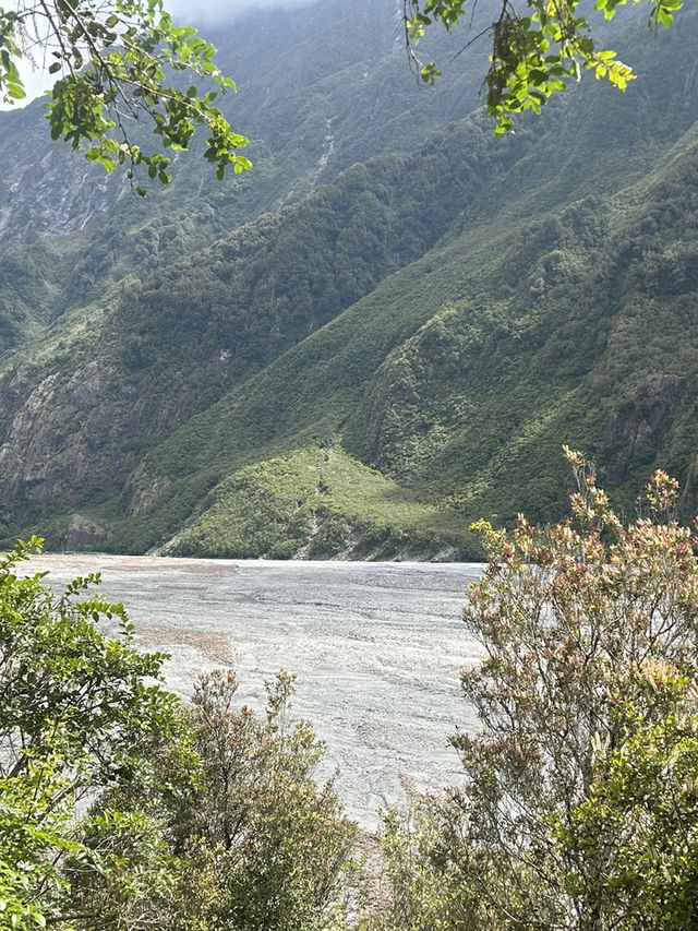 🥾❄️ Hike to Franz Josef Glacier: A Breathtaking Alpine Adventure
