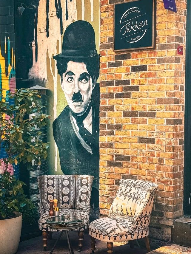 🌆 Karaköy & Beyoğlu – Istanbul’s Trendy Crossroads of History, Art & Flavor