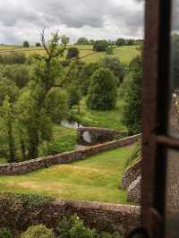 🏰 Haddon Hall – A Timeless Medieval Treasure in the Peak District