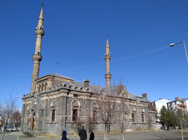 Discover Kars on a $100 Budget: A 3-Day Adventure Through History and Culture