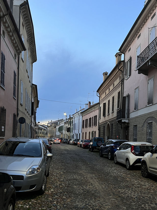 ✨ Day Trip to Mantova from Mestre ✨ ✨ Day Trip to Mantova from Mestre ✨