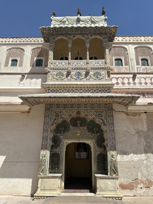 👑 Jaipur's Royal Heart: Inside the Magnificent City Palace