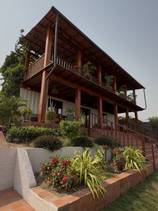 Seaview Cabana 