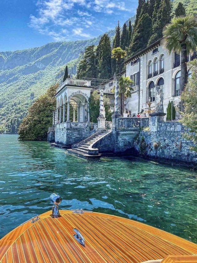 Italy's Lake Como | A garden as beautiful as heaven ||