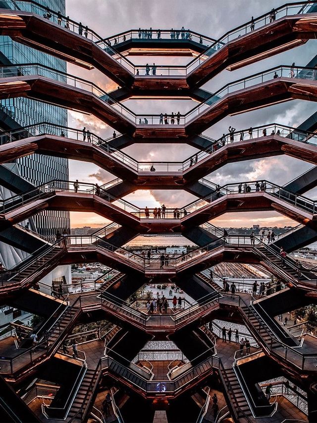 American attractions | New York's new internet-famous landmark | Super cool art architecture