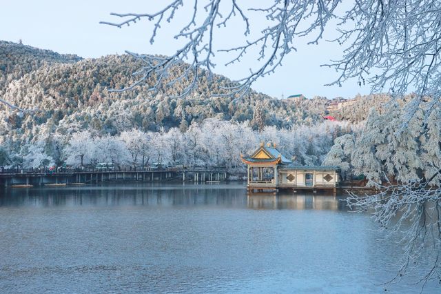 聽說很多人不相信這是廬山的雪景