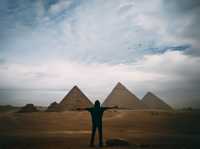 埃及｜金字塔上的恢宏與塔下的套路