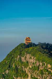 雲上金頂 天下峨眉