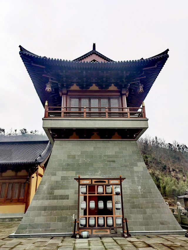 東陽湖溪天寶寺，主持大名鼎鼎