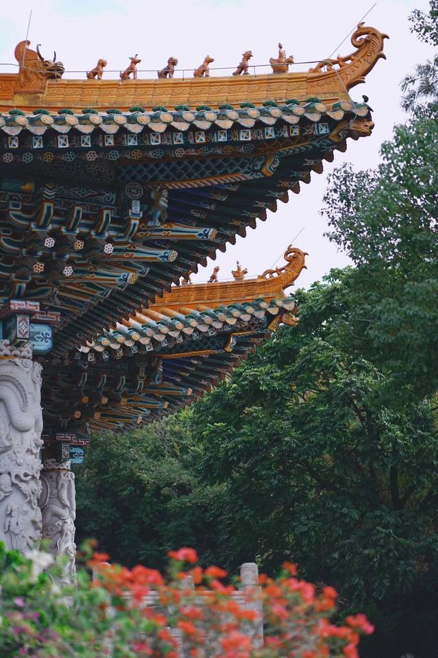 Xiamen's Lesser-Known Temple | Meishan Temple