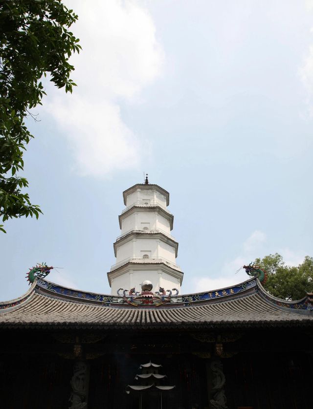 白塔茫茫!古建築的魅力! 白塔茫茫!古建築的魅力!