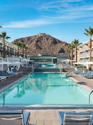 🌄🛎️ Scottsdale's Serene Escape: Mountain Shadows Resort 🌵