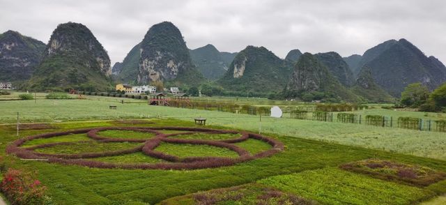 自然奇觀的雙重奏-通靈大峽谷與鵝泉