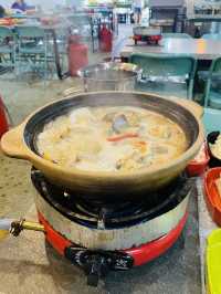 Fire in the Lalapot 🔥 Fresh lala soup hotpot