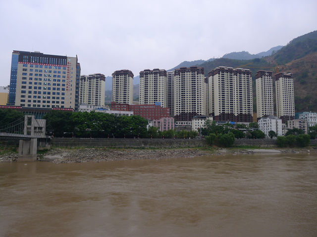 怒江·瀘水——雲南的“一線城市”