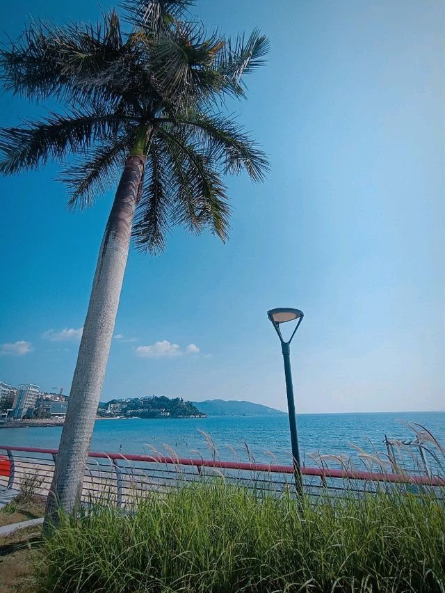 Spending the tail of National day in the beach! ⛱💕⛅️