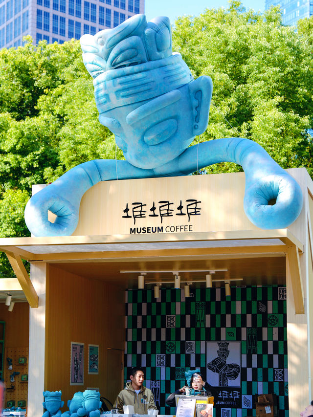 剛從陸家嘴咖啡節回來,人山人海,親身體驗實用攻略。 剛從陸家嘴咖啡節回來,人山人海,親身體驗實用攻略。