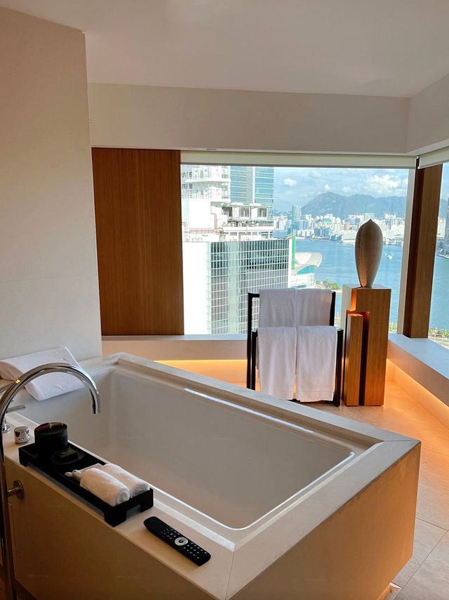 萬萬沒想到 在香港這家酒店的浴缸留住了我