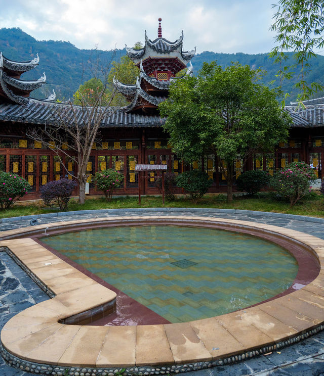 旅遊黔東南，在劍河泡到了今年最美的溫泉