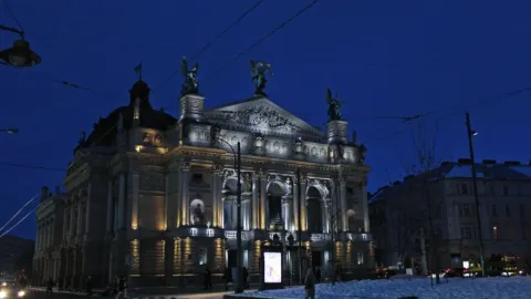 Kiev, một thành phố quyến rũ nơi kiến ​​trúc và thiên nhiên hòa quyện vào nhau — traveler post in Odessa