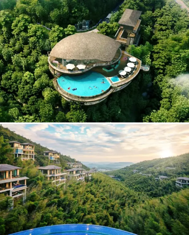 It's getting cold! Time to soak in a hot spring!