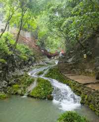 被譽為「楚天小九寨溝」～襄陽香水河風景區