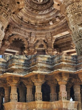 Pune Travel | India's Most Chill Cultural City, Temples + Forts
