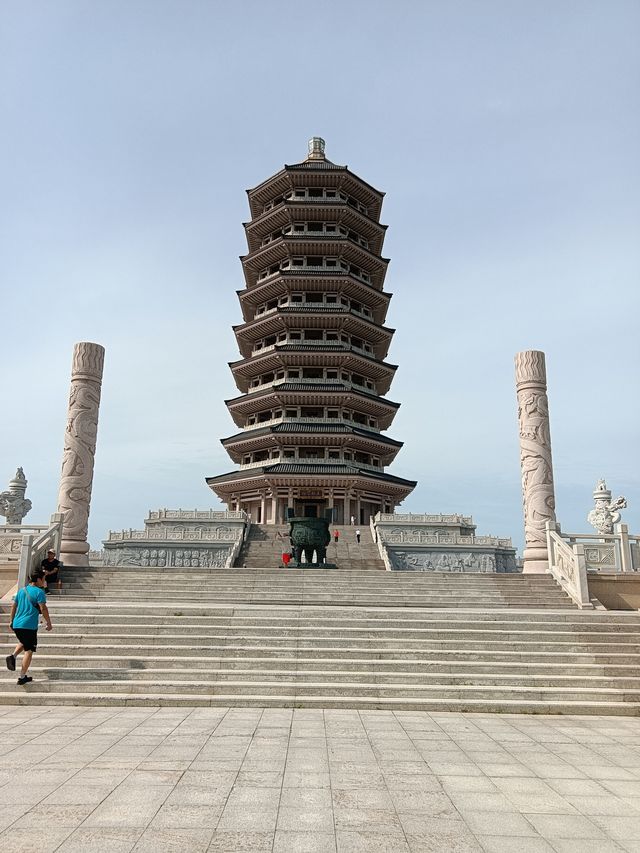 東極寶塔