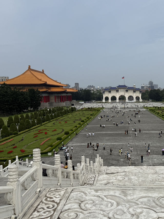 Feel Tiny At The Staggering And Awe Inspiring Liberty Square In Taipei   