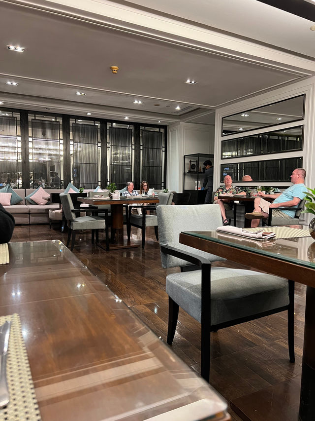 曼谷JW萬豪酒店 | 舒適奢華的都市綠洲