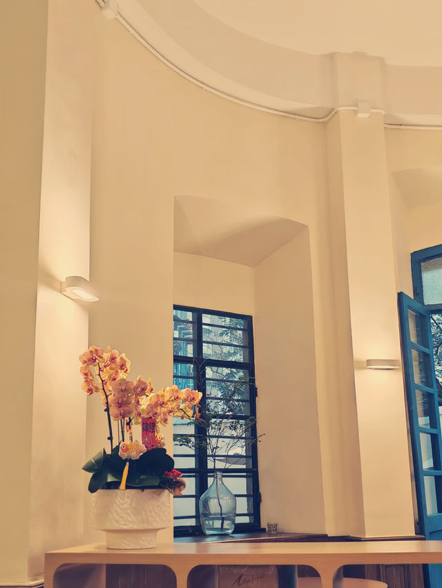 探秘百年葡式建築中的咖啡天堂——1868 Cafe