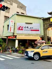 A Budget Restaurant Gem Steps from Shennong Street in Tainan