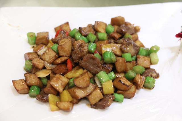 佛山寶藏之旅：美食與人文嘅邂逅