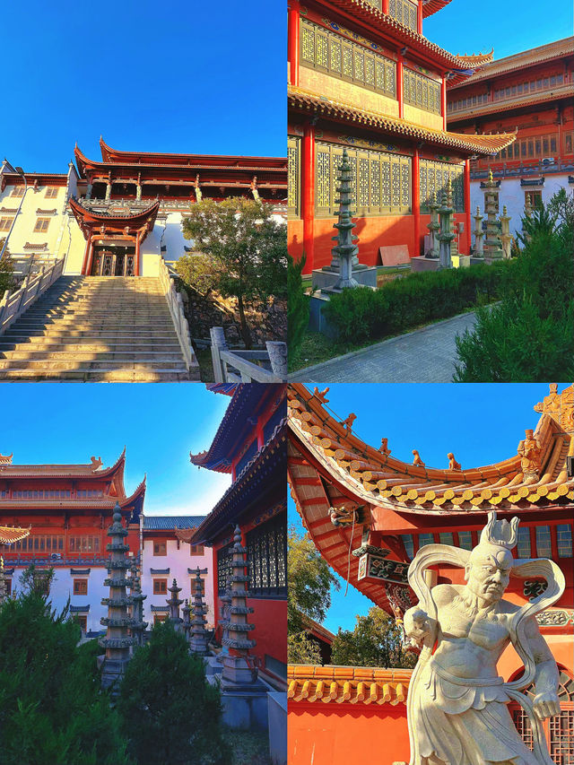登頂天台，攬盡江淮第一山 霧鎖奇峰