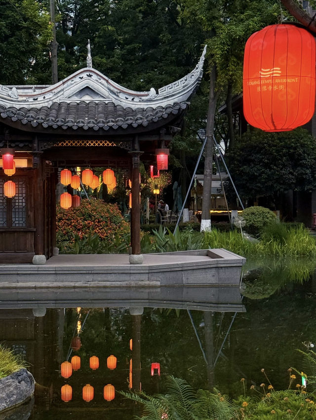 I Found the Perfect Weekend Getaway in Chengdu!  