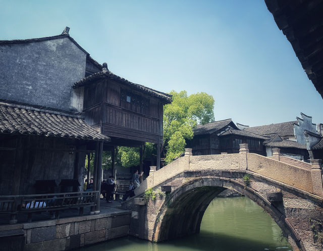 烏篷船搖過時光—烏鎮慢時光旅行手記 烏篷船搖過時光—烏鎮慢時光旅行手記