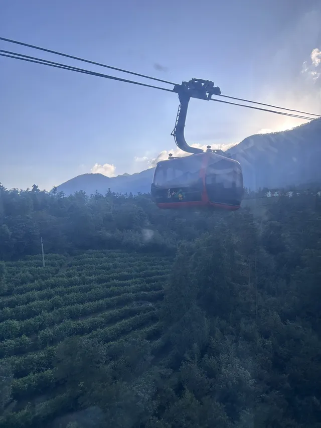 鄭州出發廬山景德鎮四日遊