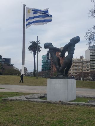 Montevideo's classic sightseeing route 🗺️