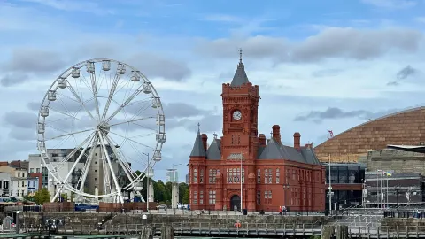 Tur Kelompok Kecil Wales yang Luar Biasa — traveler post in Daying