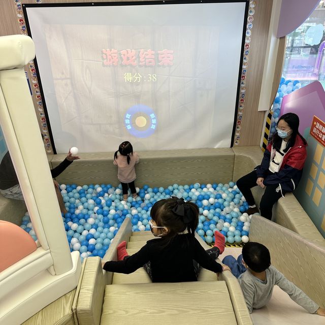 100fun 樂富超人氣兒童遊樂場