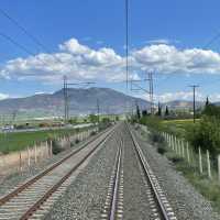 นั่งรถไฟกรีซ จาก athen สู่ เมือง kalambaka