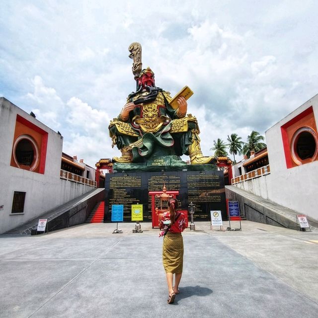 ศาลเจ้ากวนอู บนเกาะสมุย